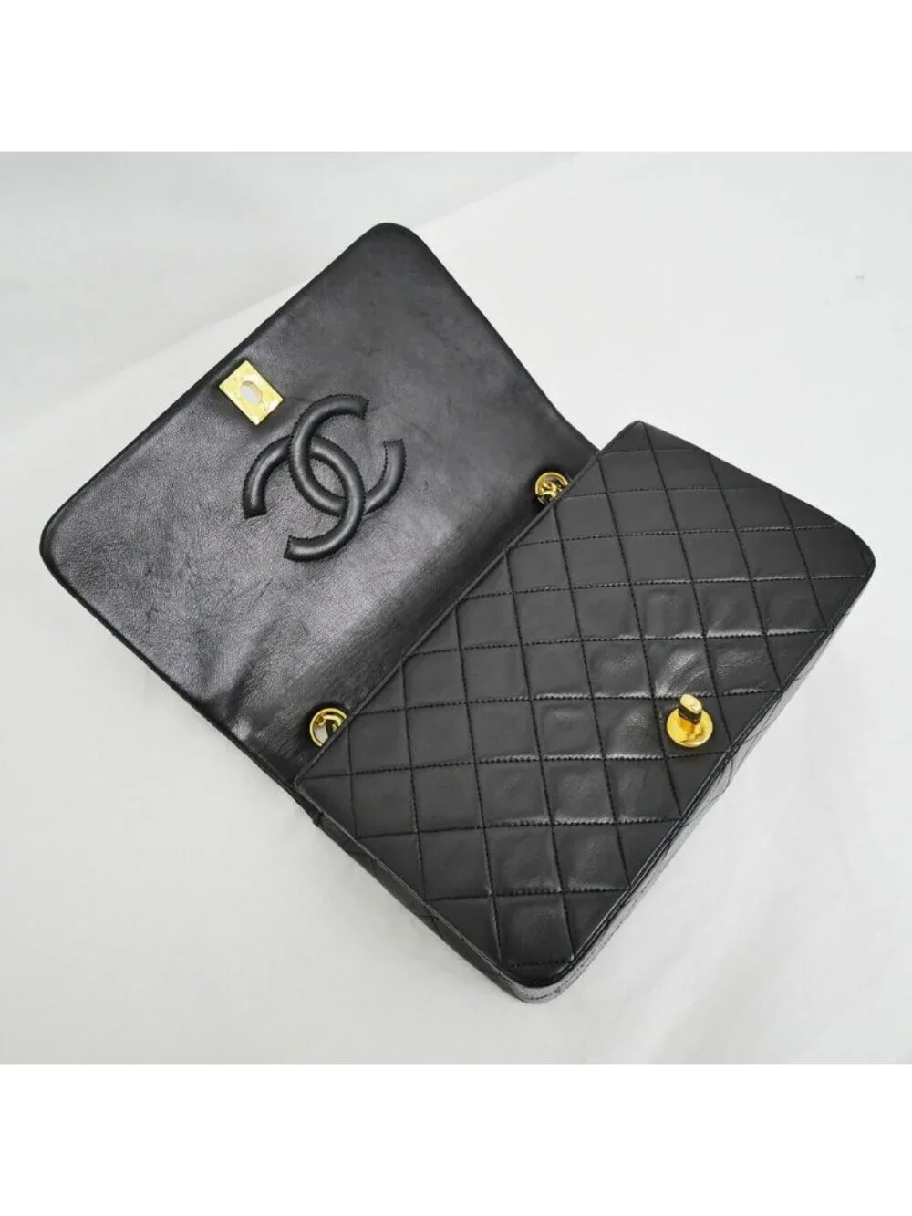 Chanel Chain Shoulder Bag Quilted 23 Lambskin Black Gold